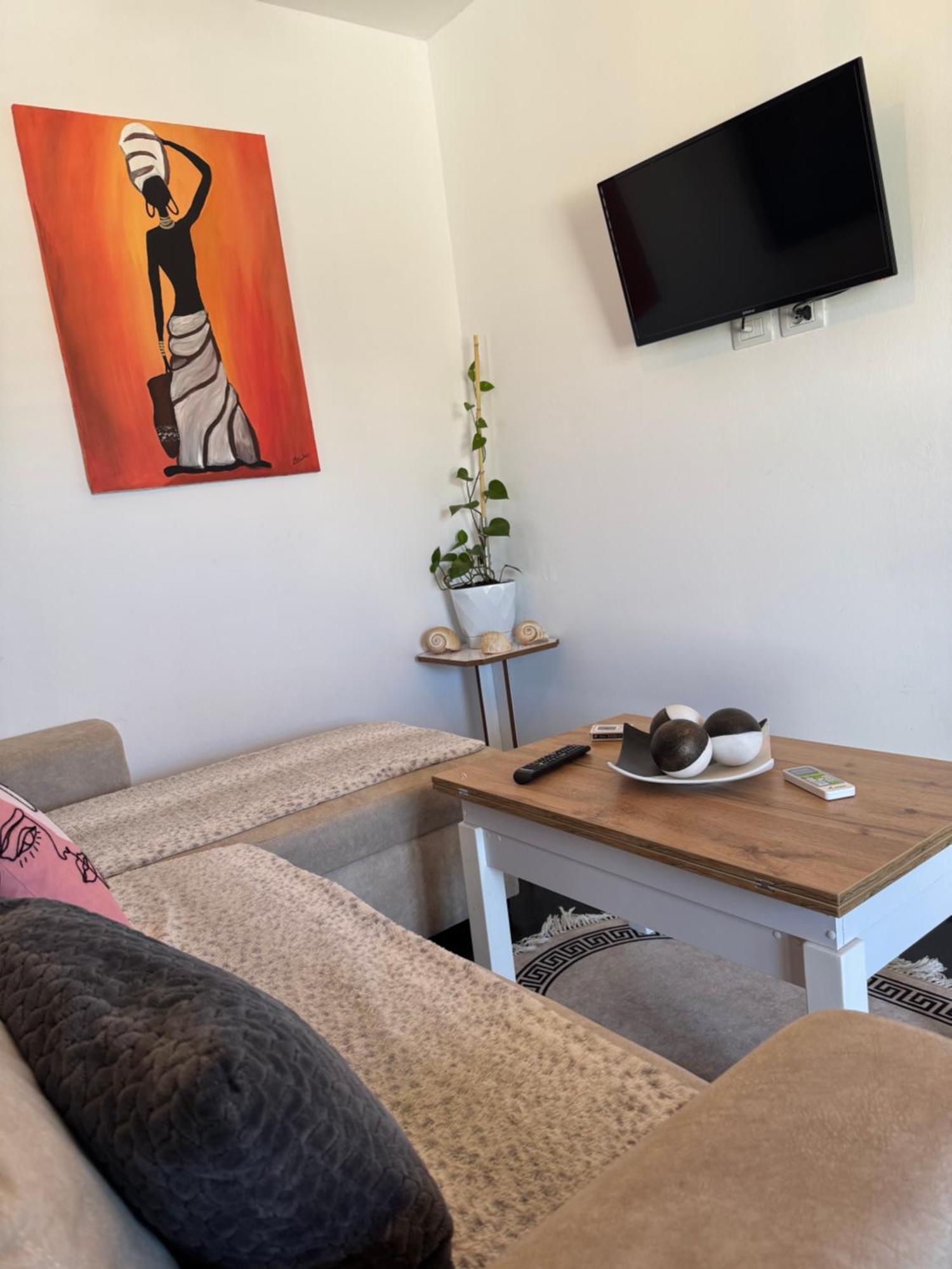 Private Villa Aras -Pleasure Of Elegance & Serenity Vlorë Εξωτερικό φωτογραφία